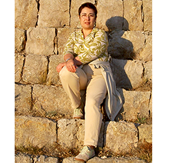 Dña. Pilar Lafuente Ibáñez